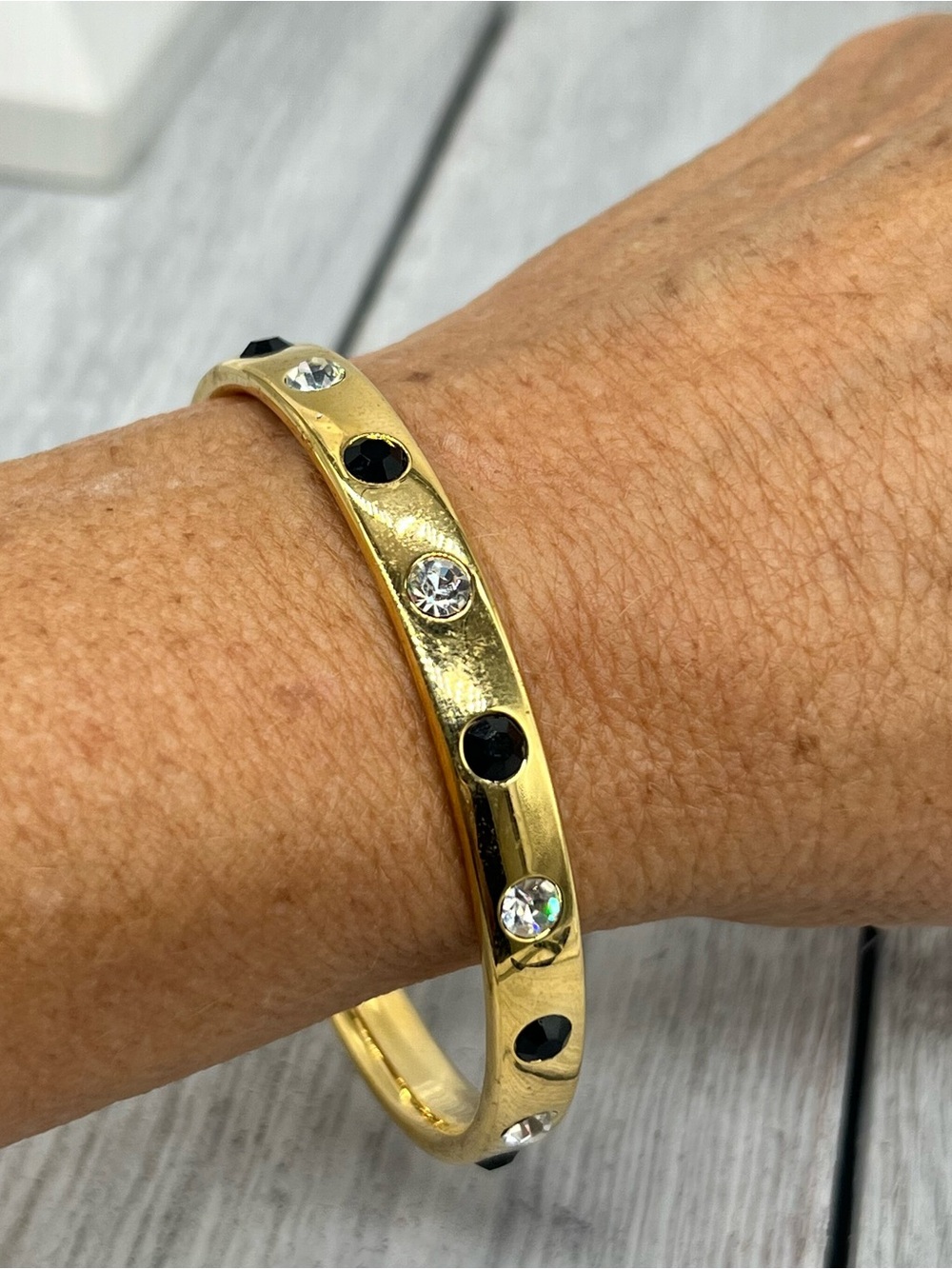 356. Vintage Monet Gold Tone Clear and Black Crystal 1970s Bracelet Sz 8 - Mint